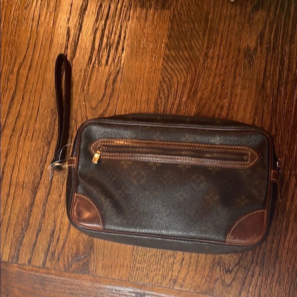Louis Vuitton Brown Clutch with Leather Accents vintage